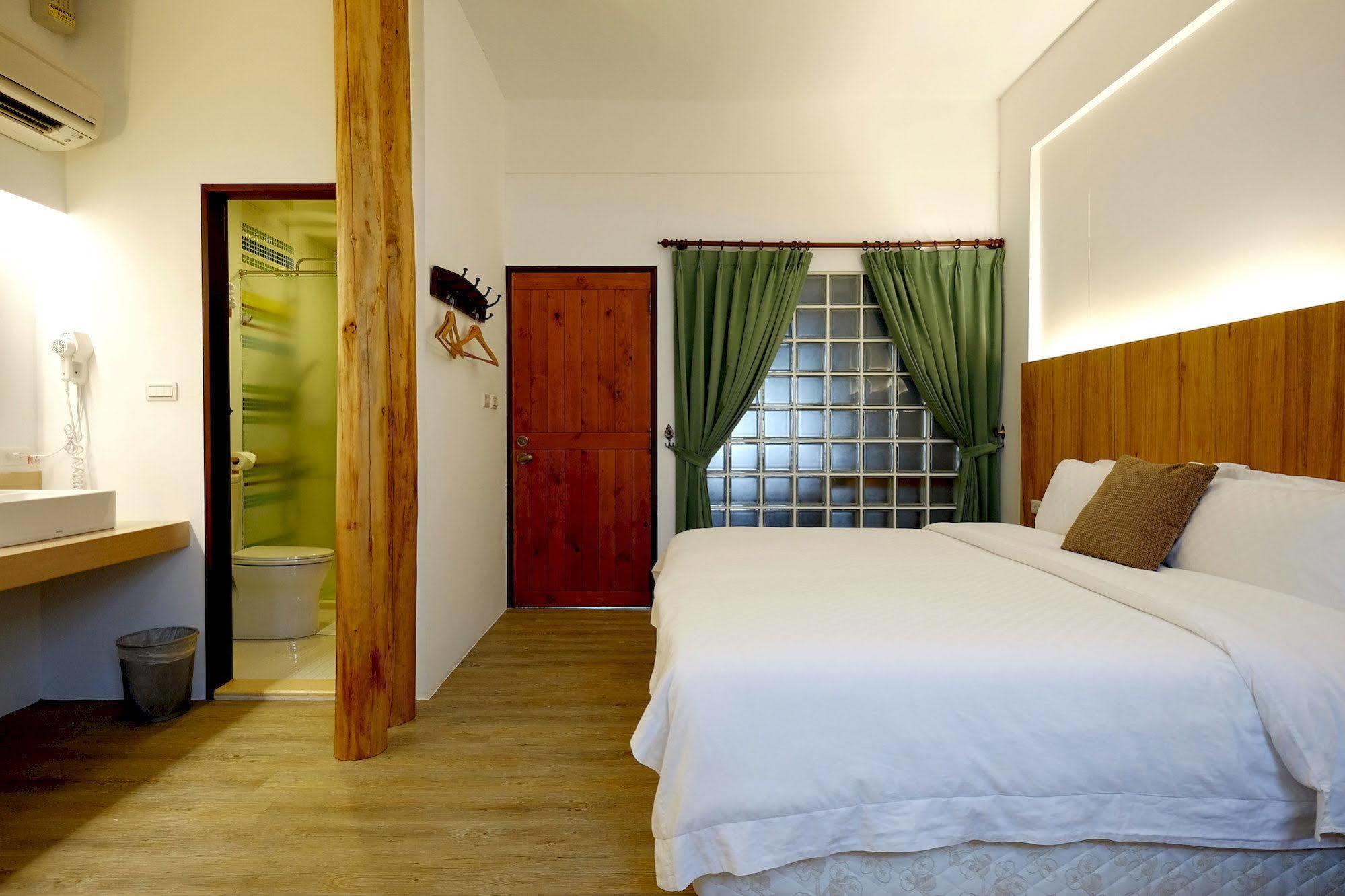 Shire Homestay Luodong Exterior foto